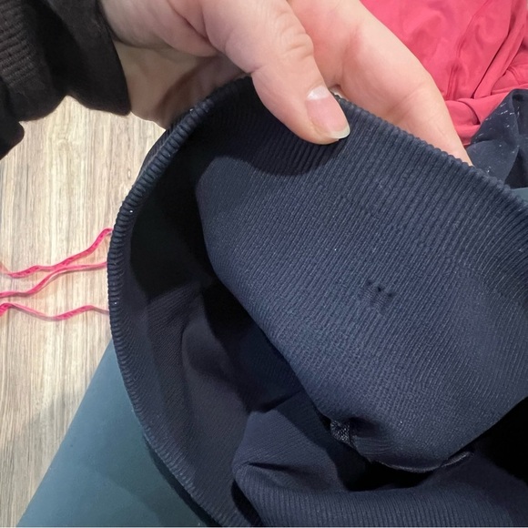 Lululemon Free To Flow 7/8 Tight Seamless Legging - Picture 8 of 9